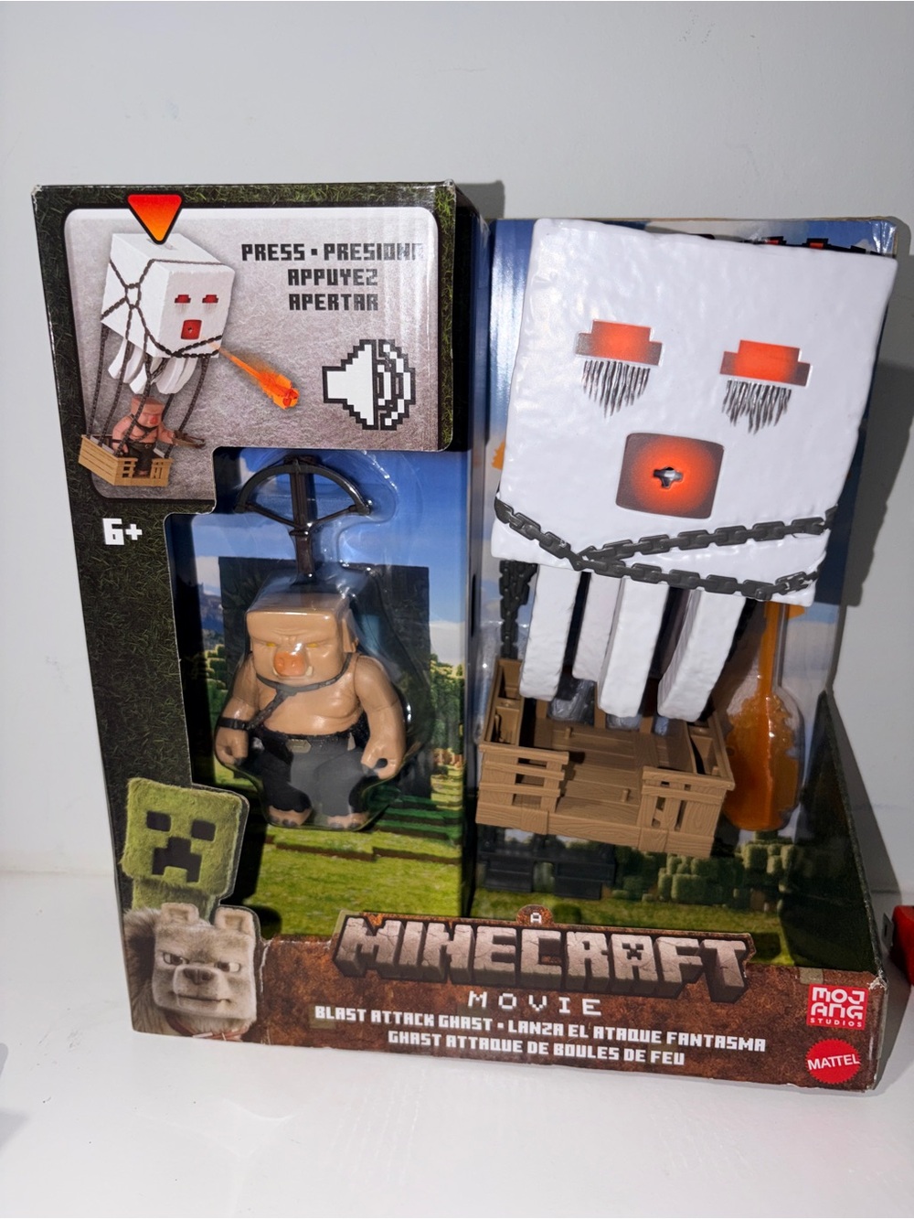 Minecraft Blast Attack Ghast Action Figure Set Lights & Sounds NWT